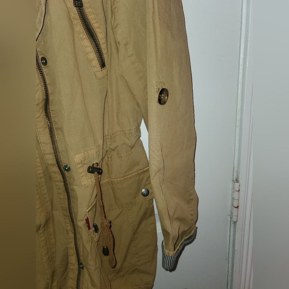 Levis Utility Jacket - Picture 3 of 6